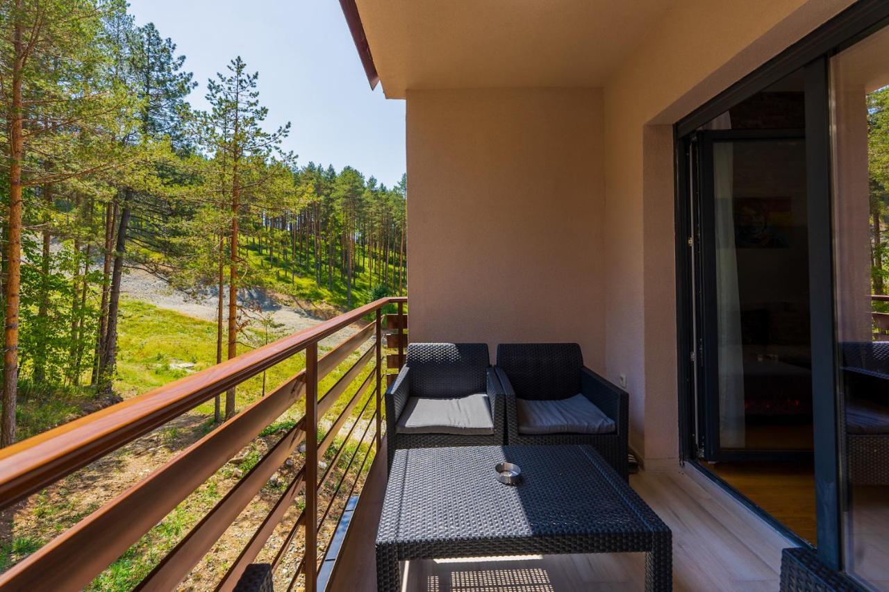 Vila Pekovic Green, Pine Trees View 2 Bedrooms Apartment Zlatibor Eksteriør bilde